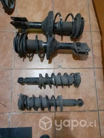 Amortiguadores Subaru impecables con espirales caz