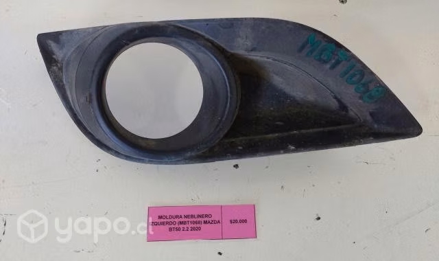 Moldura Neblinero Izq (MBT1068) Mazda BT50 2020