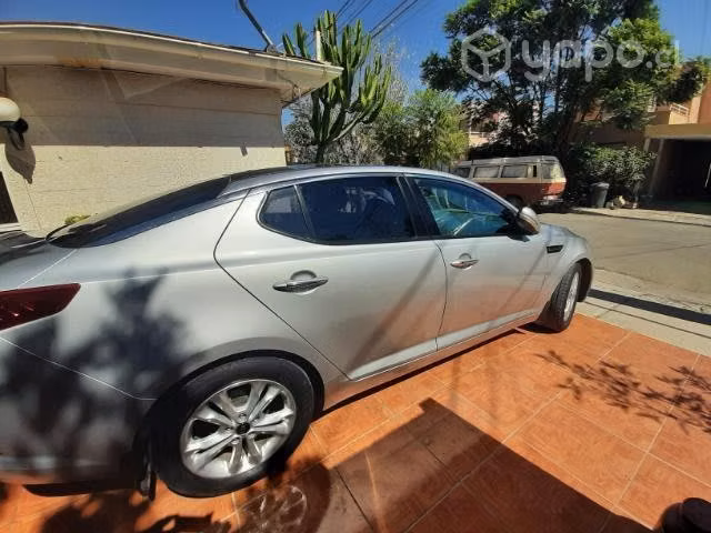 Se Vende Kia Optima 2012 Top Line Full Cuero