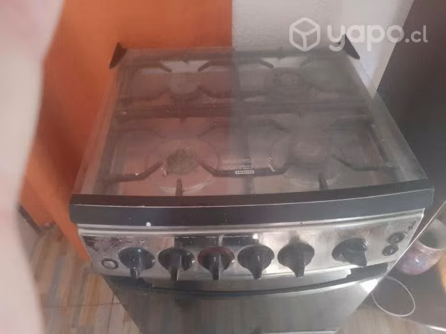 Cocina 4 platos electrica en buen estado