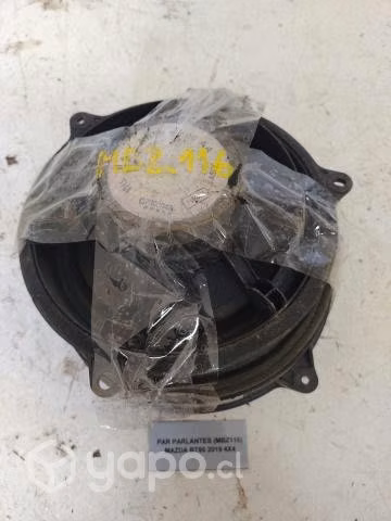 Par Parlantes (MBZ116) Mazda BT50 2019 4x4