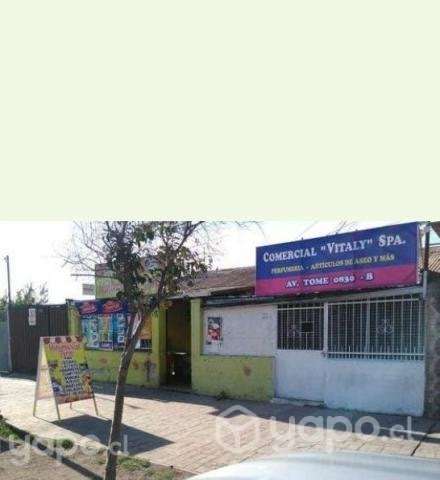 Amplia propiedad comercial con dos locales - Imagen 2
