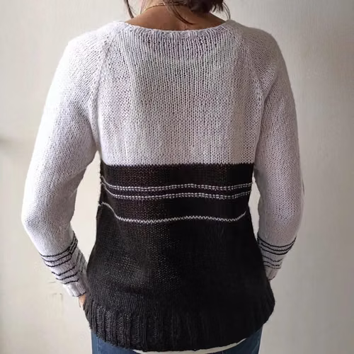 Sweater black and white - Imagen 3