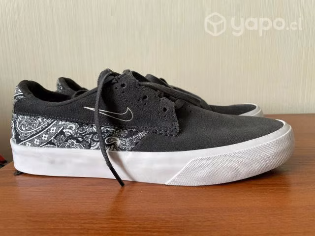 Nike Soephan Janoski