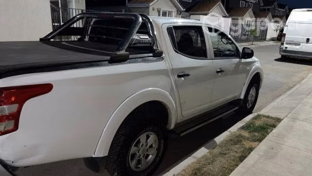 Mitsubishi l200 2018