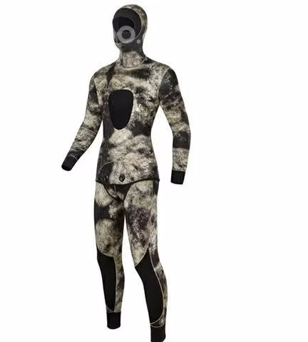 Se vende traje de buceo hombre 3mm (XL)