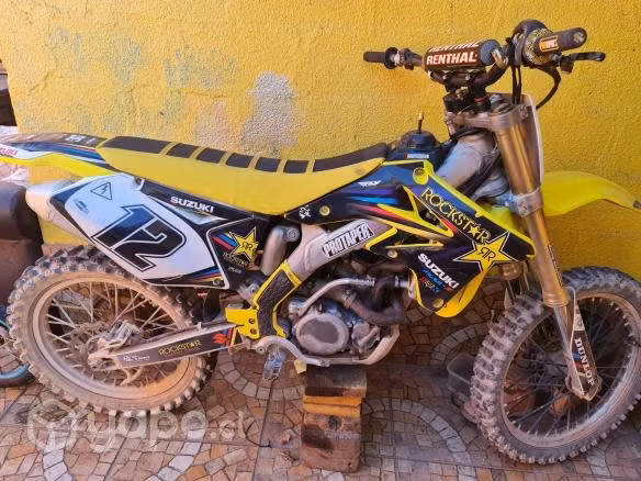 Vendo moto SUSUKI RMZ
