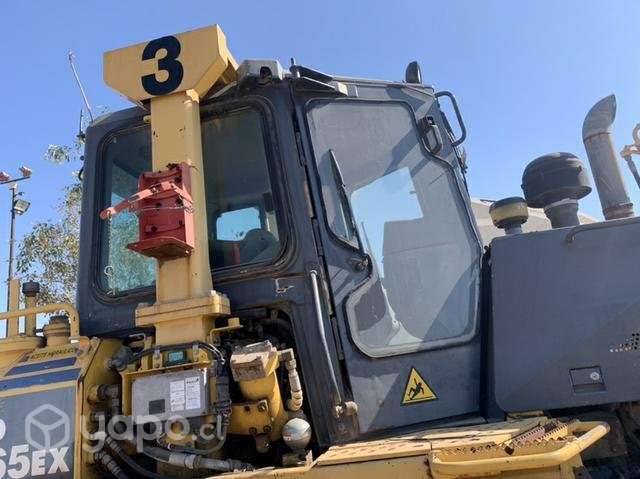 Buldozer Komatsu D65AX-15, Cabina impecable - Imagen 3