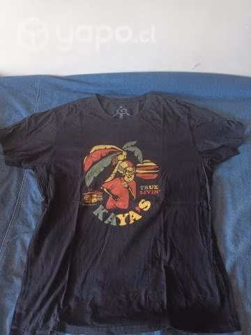 Polera Kaya Unite negra XXL