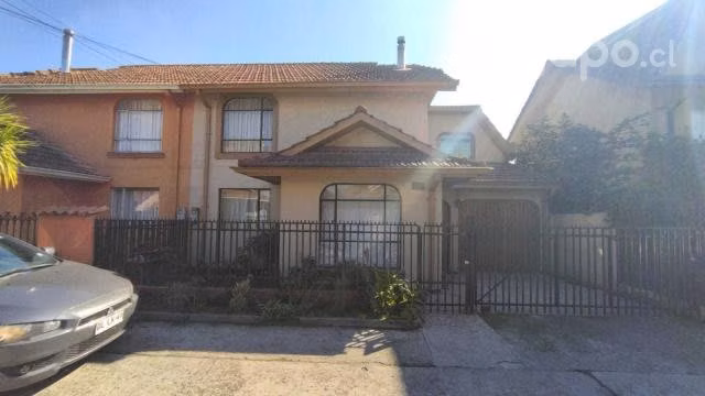 Casa sector residencial Colon 9000