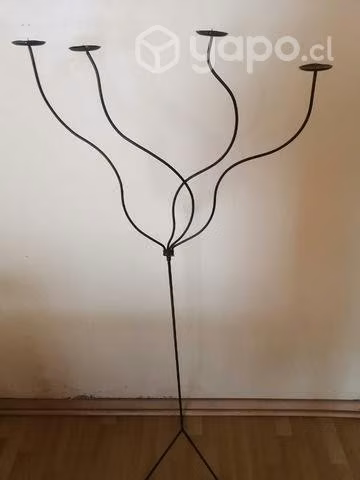 Candelabro de pie