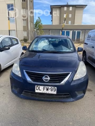 Nissan Versa