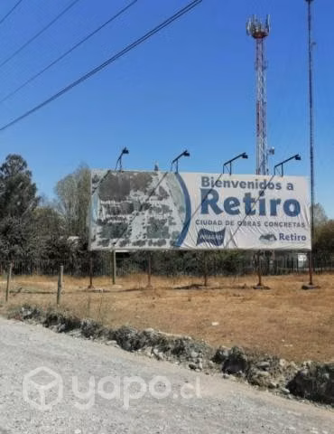 Parcela de 5000m2 con casa incluida - Imagen 2
