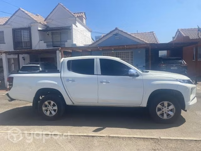 Camioneta Mitsubishi L200