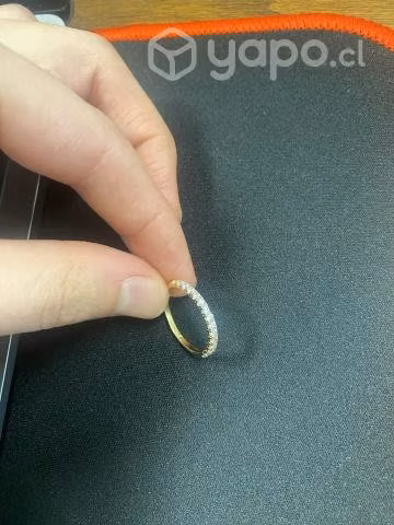 Anillo de oro 18k