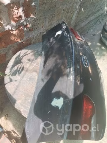 Maletero kia koup