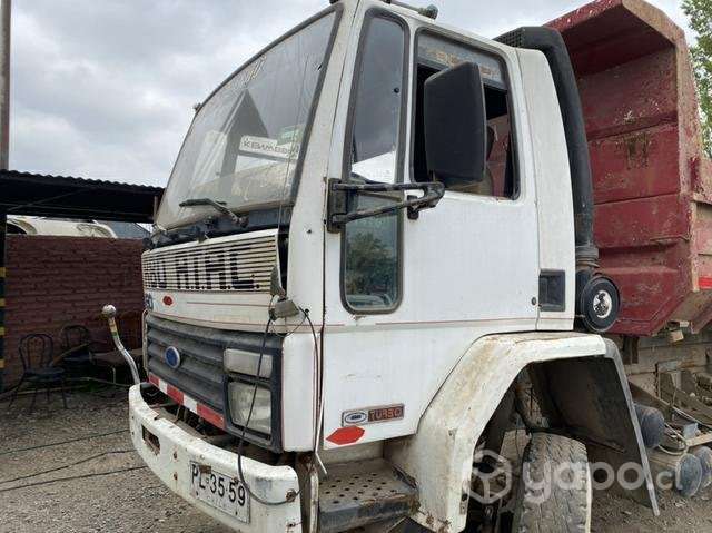 Ford 1416 buen estado cabina - Imagen 2