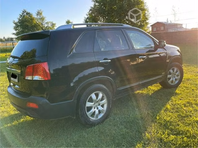 KiIA SORENTO 2.4 FULL 4WD - Imagen 3