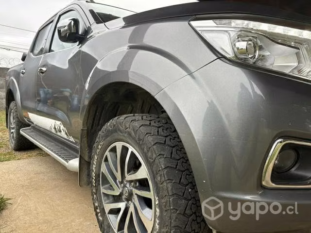 Nissan NP300 LE 4x4 FULL