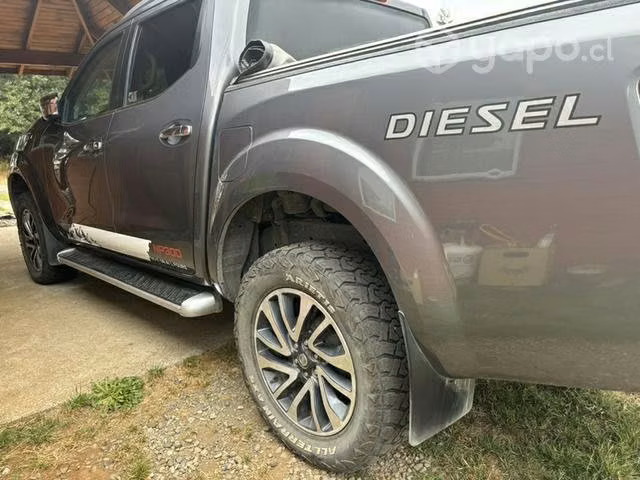 Nissan NP300 LE 4x4 FULL