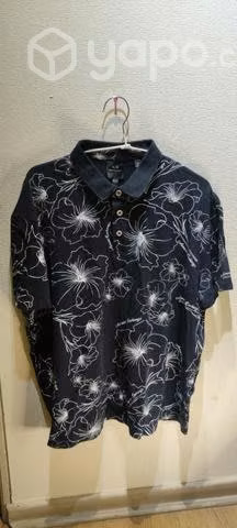 Polera con cuello Armani Exchange talla L