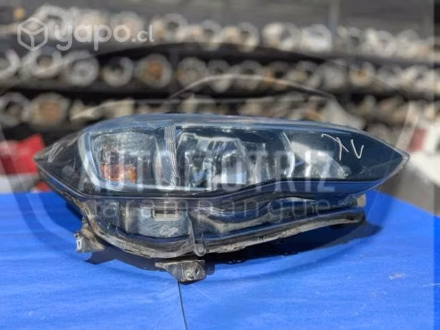 Óptico derecho subaru XV