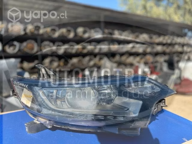 Óptico derecho mitsubishi outlander