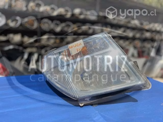 Óptico derercho nissan navara