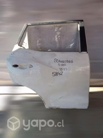 Puerta trasera rh ssangyong tivoli 2015-2021