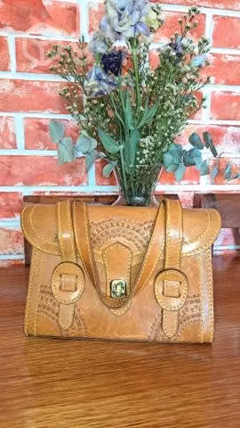 Cartera artesanal cuero - Imagen 3