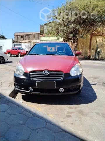 Hyundai accent 2011