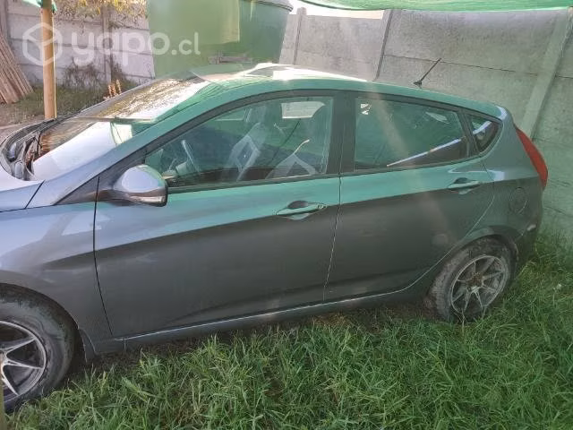 Hyundai Accent Hb 2015
