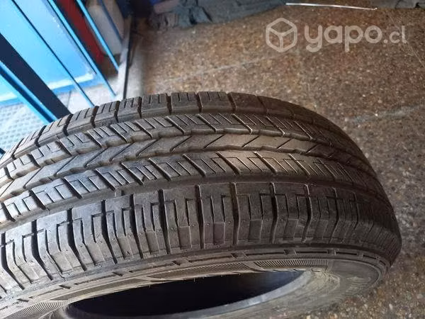 1 neumático Kumho 235-65-R17 impecable