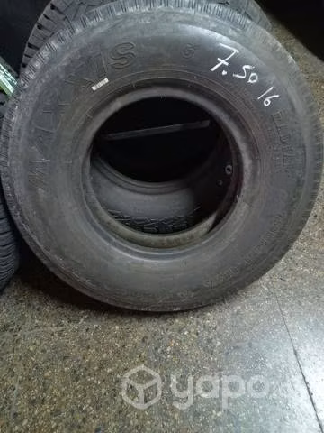 Neumático Maxxis nuevo 7.50- R16 nuevo