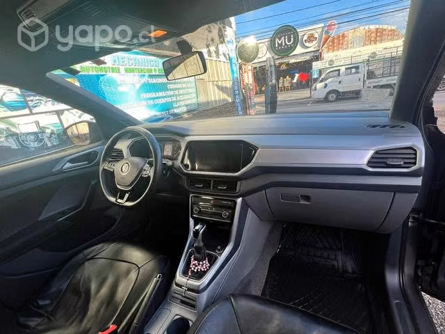 Volkswagen t-cross confortline