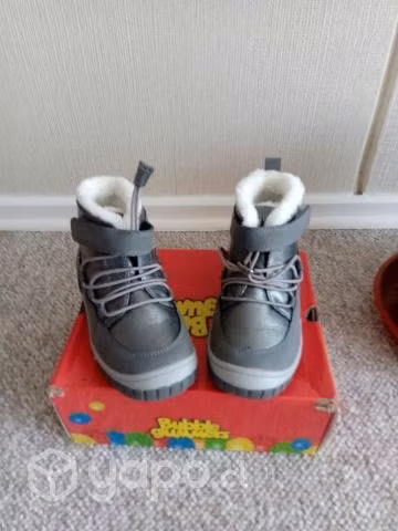 Variedad zapato y botines niñas