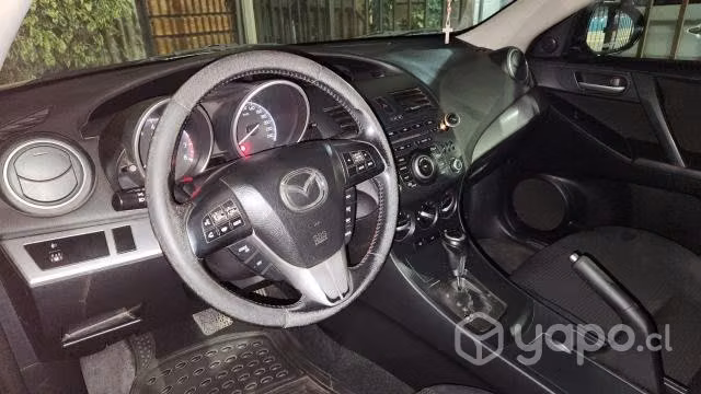 Mazda 3 SRF AT 1.6 - Imagen 2