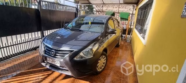 Nissan Versa
