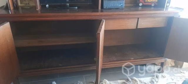 Mueble antiguo madera