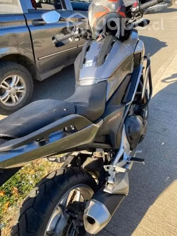 Honda nc 750xd automatica