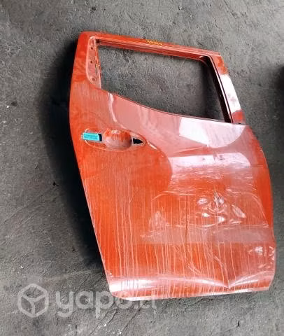 Puerta Trasera Derecha Detalle (NNH009) Nissan NP