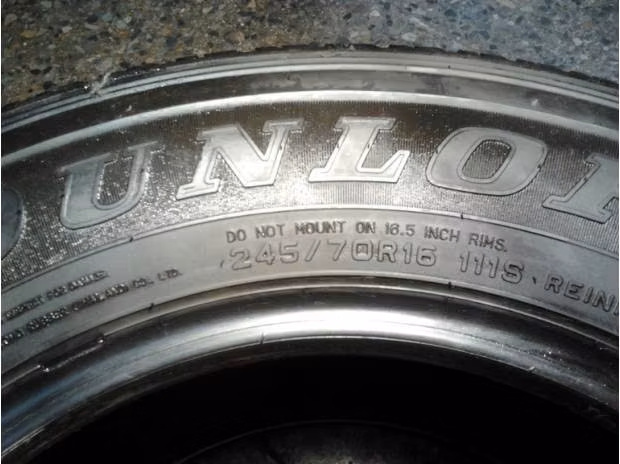 1 Neumático nuevo dunlop 245-70-R-16 impecable