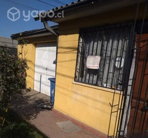 Venta de casa esquina en Maipú