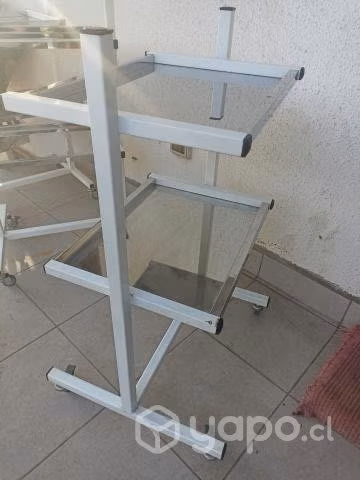 Mesa porta equipos para insumos medicos - Imagen 2