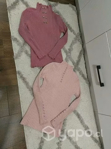Lote de 3 polerones y 2 sweaters - Imagen 5