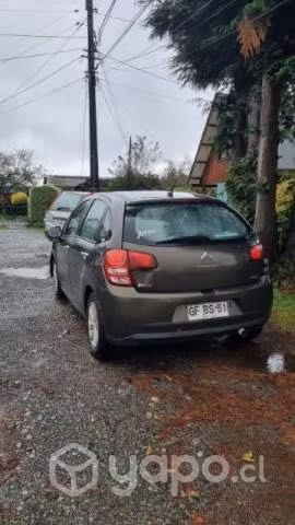 Vendo auto