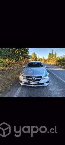 Se vende Mercedes Benz e200 2015