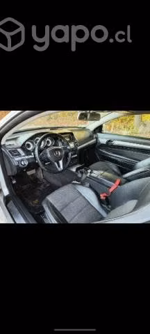 Se vende Mercedes Benz e200 2015