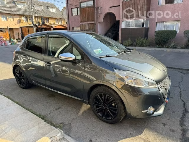 Peugeot 208 1.2 mt