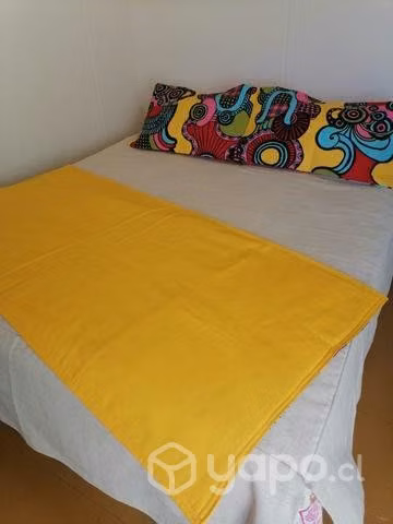 Piecera de cama con fundas